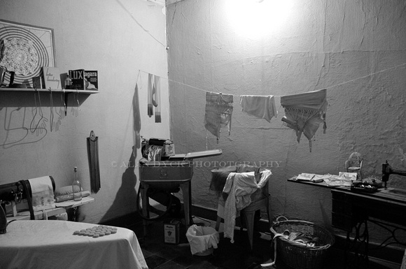 pendelton laundry_D300241