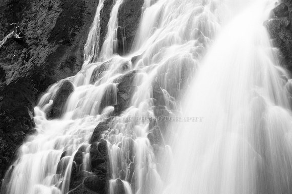 Sahalie Falls close bw_4969